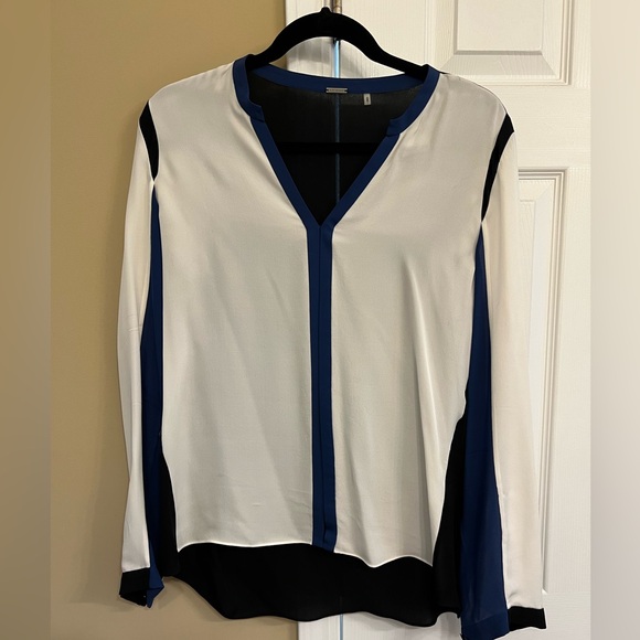 Elie Tahari Silk blouse, excellent condition, Size M White, dark blue & black - Picture 2 of 7
